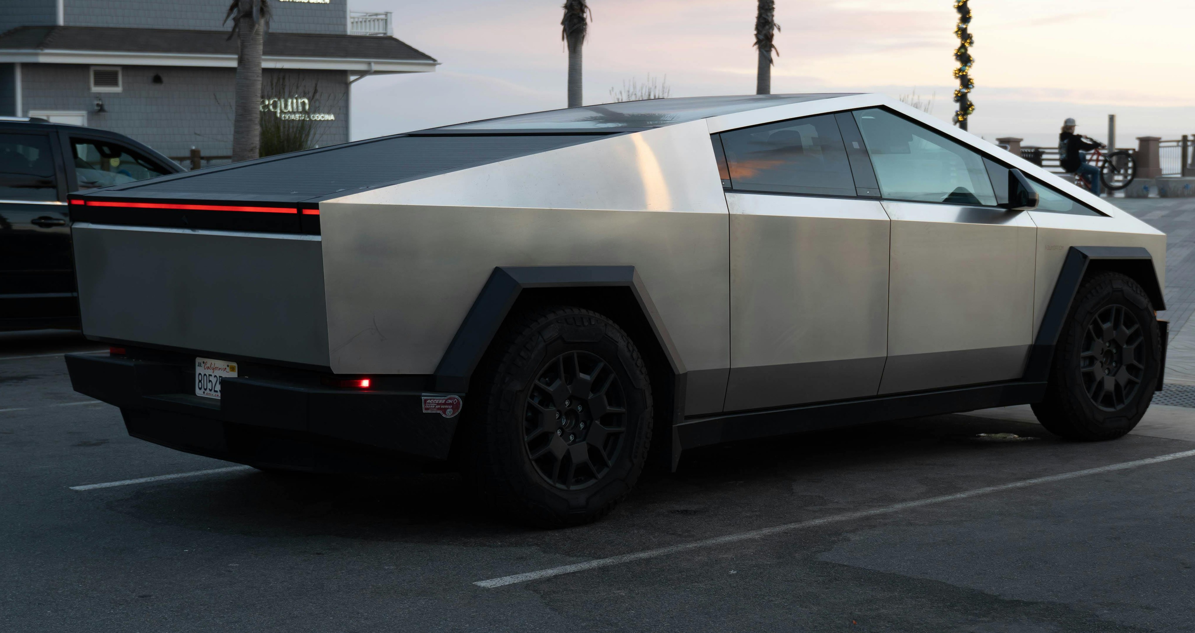 Exclusive Lineup at Marhaba Auctions Main Branch This Sunday 7th September 2025 – Don’t Miss Out! 