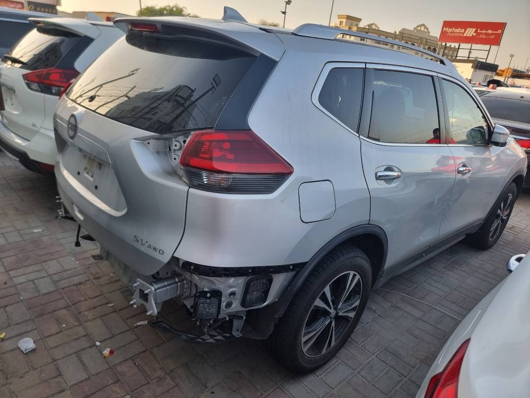 2020 NISSAN ROGUE — 176204 Miles — Lot 136738 — Ind. 12 - Marhaba Auctions Used Cars - Image 4