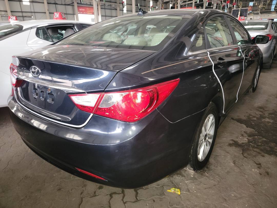 2013 HYUNDAI SONATA — 113751 Miles — Lot 676196 - Marhaba Auctions Used Cars - Image 3