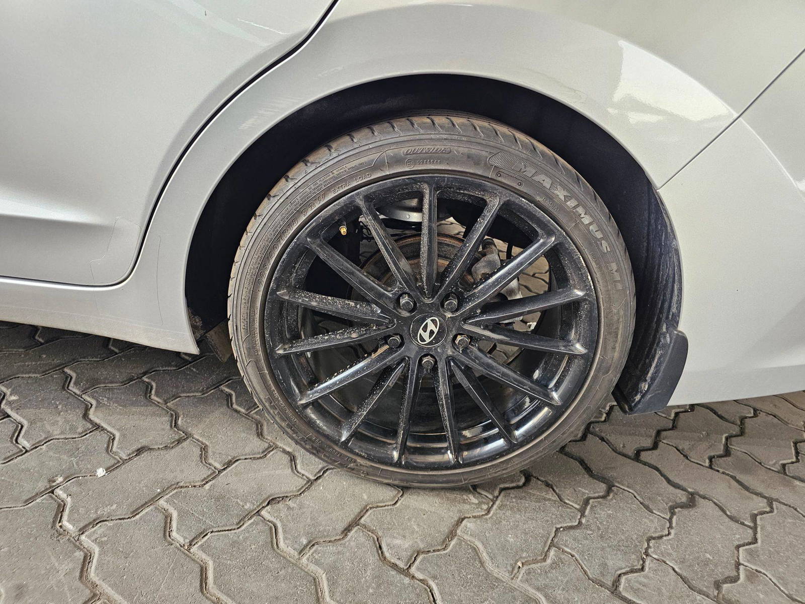 HYUNDAI ELANTRA 2017 - Marhaba Auction Used Cars - Image 11