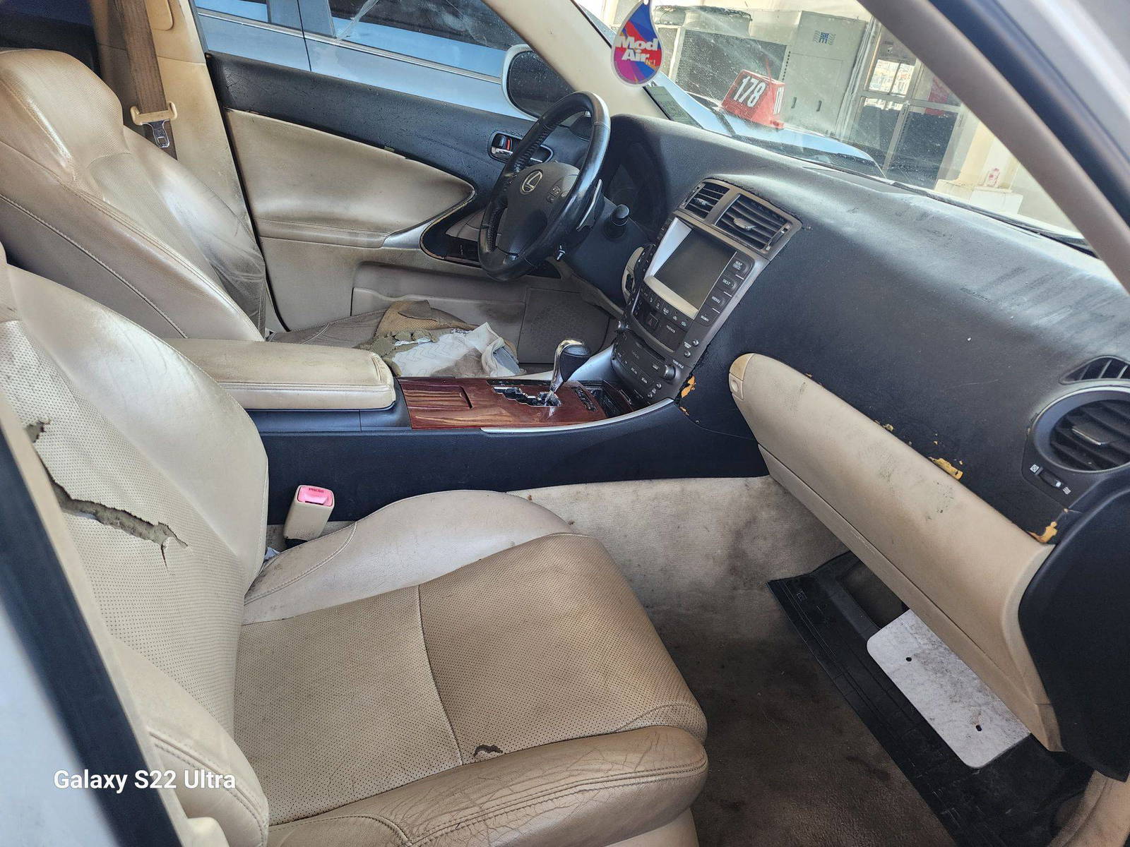 2007 LEXUS IS 250 — 218532 Miles — Lot 38937830 - Marhaba Auctions Used Cars - Image 11