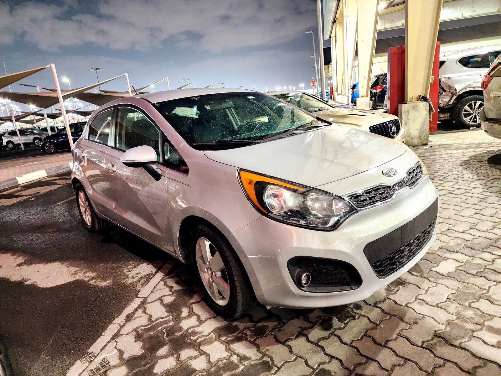 2013 KIA RIO — 237585 Miles — Lot 6113189 — Souq - Marhaba Auctions Used Cars - Image 4