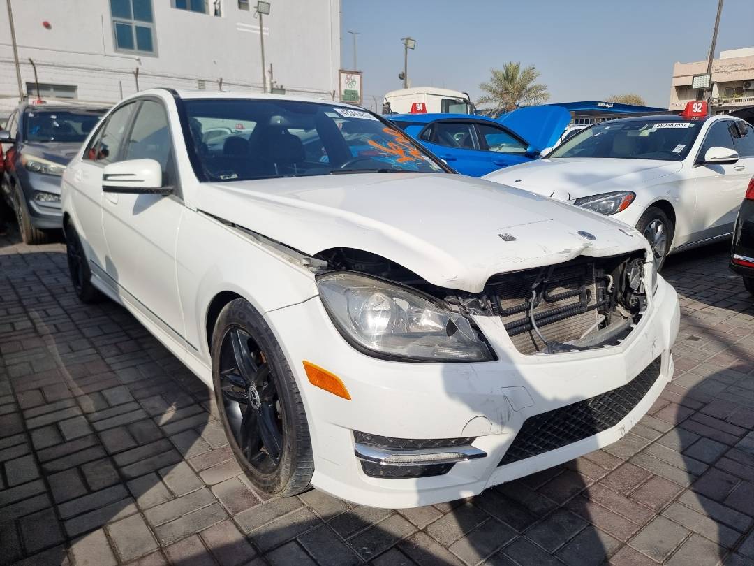 2014 MERCEDES BENZ C-250 — 98163 Miles — Lot 2104587 — Ind. 12 - Marhaba Auctions Used Cars - Image 6