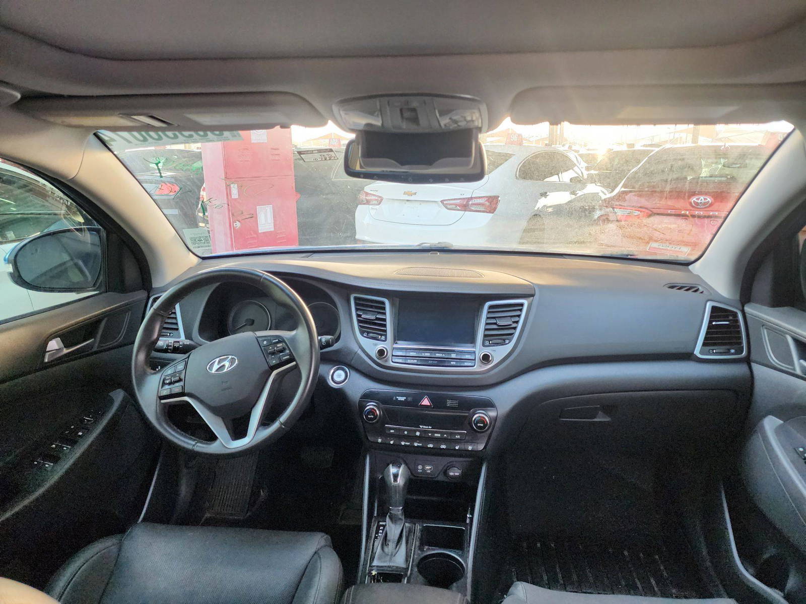 2016 HYUNDAI TUCSON — 107887 Miles — Lot 41268 — Souq - Marhaba Auctions Used Cars - Image 5
