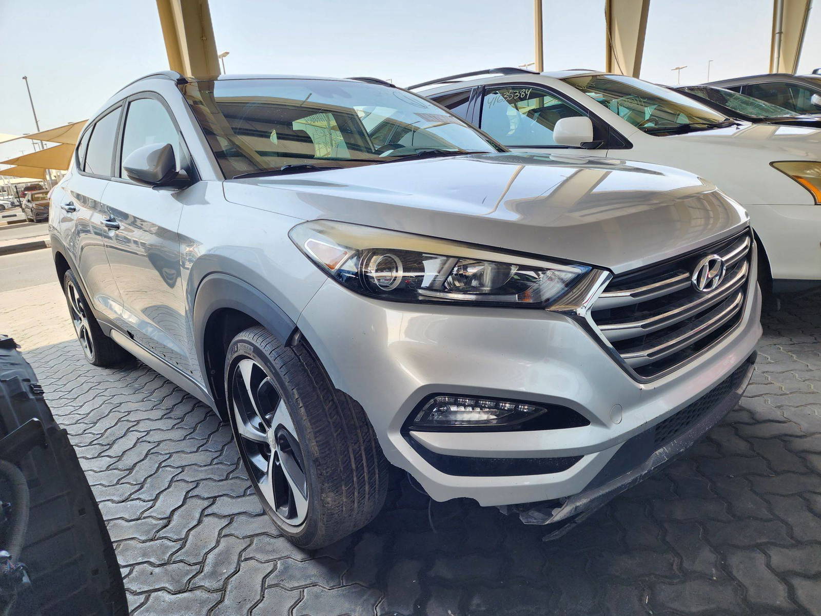 2017 HYUNDAI TUCSON — 140368 Miles — Lot 44779644 — Main - Marhaba Auctions Used Cars - Image 4