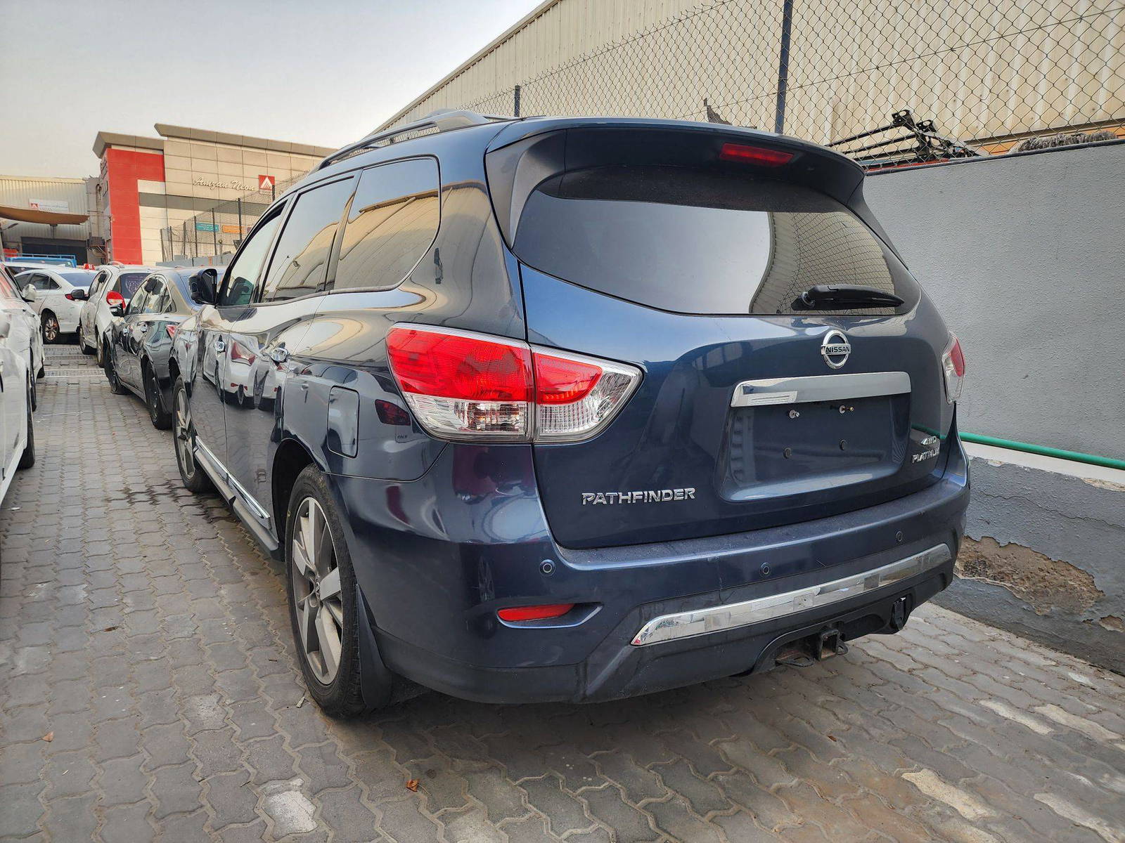 2014 NISSAN PATHFINDER — 161958 Miles — Lot 50075765 — Al Quoz - Marhaba Auctions Used Cars - Image 5