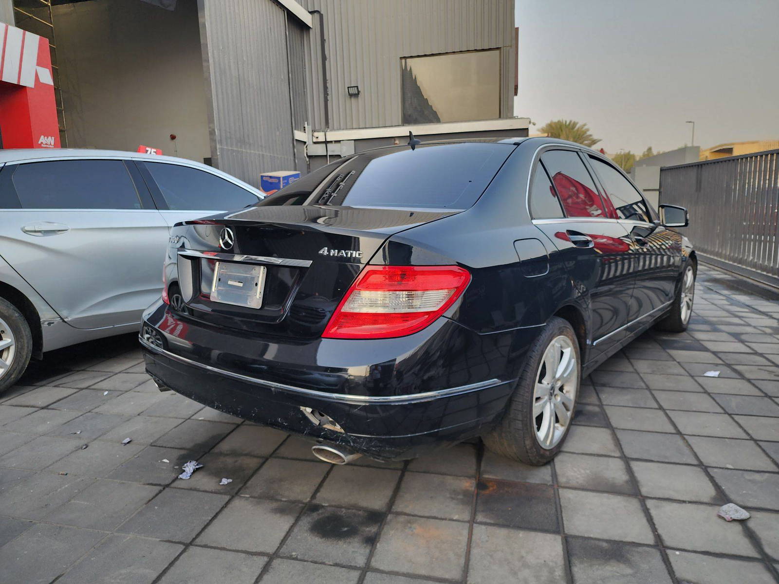 MERCEDES BENZ C300 2011 - Marhaba Auction Used Cars - Image 6