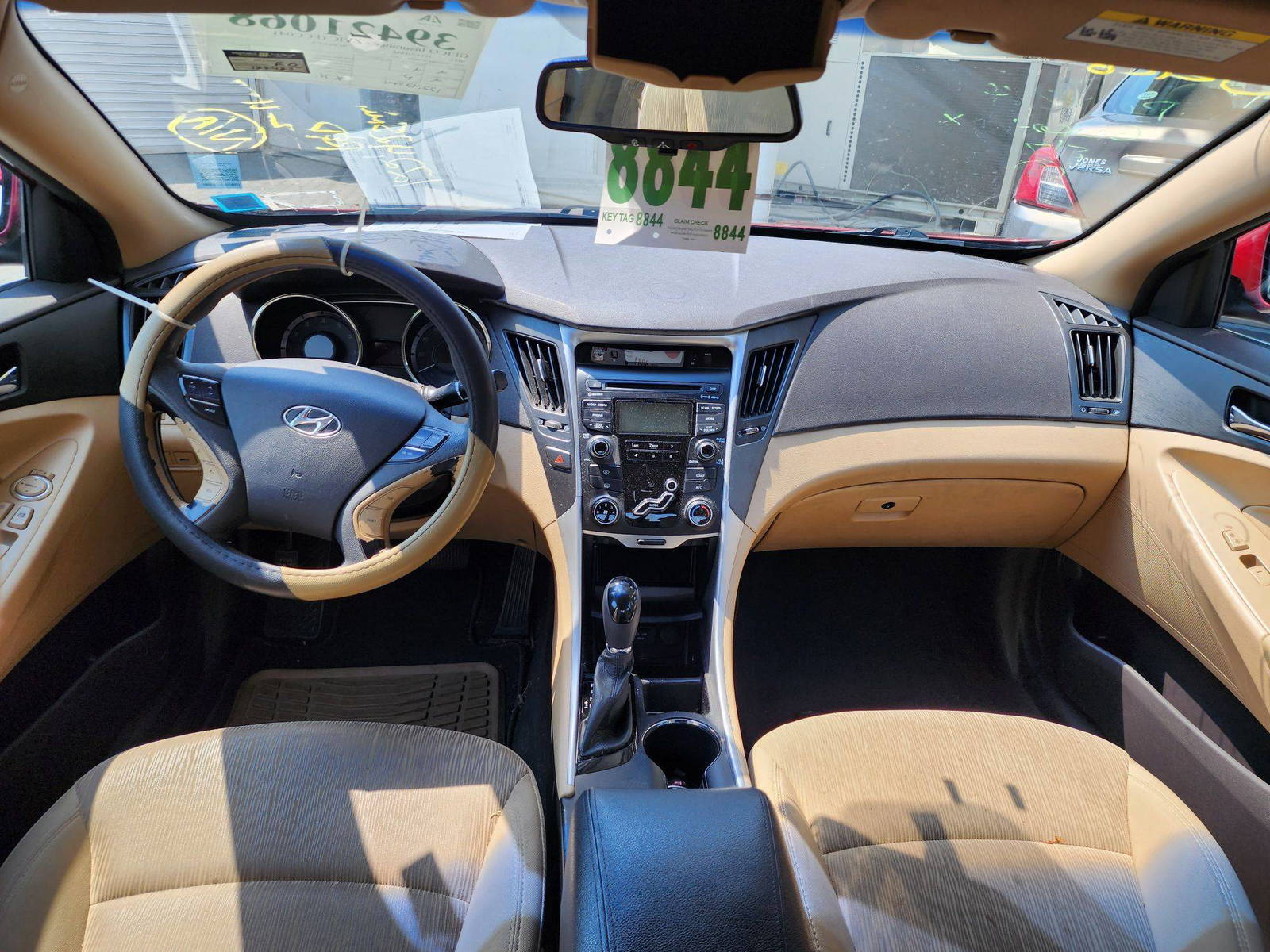 2012 HYUNDAI SONATA — 122425 Miles — Lot 39421068 — Souq - Marhaba Auctions Used Cars - Image 7