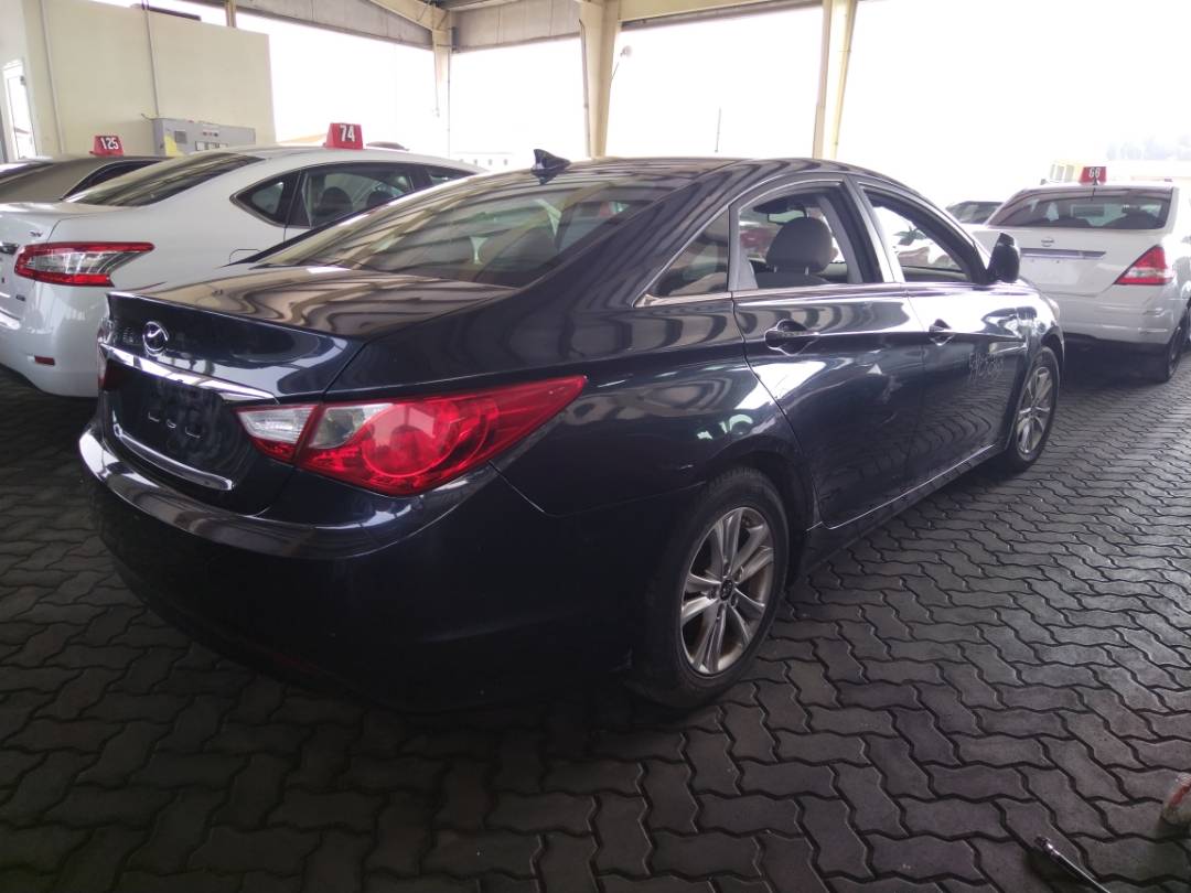 2013 HYUNDAI SONATA — 116724 Miles — Lot 62949663 - Marhaba Auctions Used Cars - Image 6