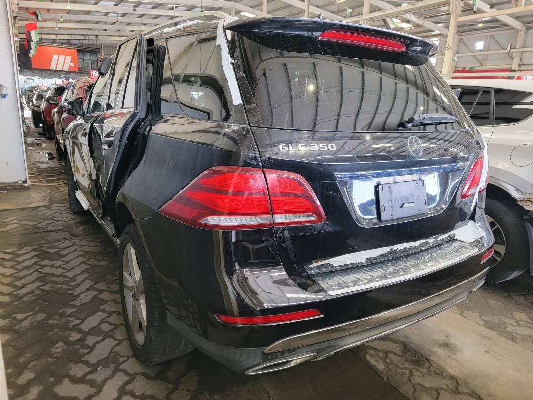 2018 MERCEDES BENZ GLE 350 — 69602 Miles — Lot JB057868 — Main - Marhaba Auctions Used Cars - Image 4