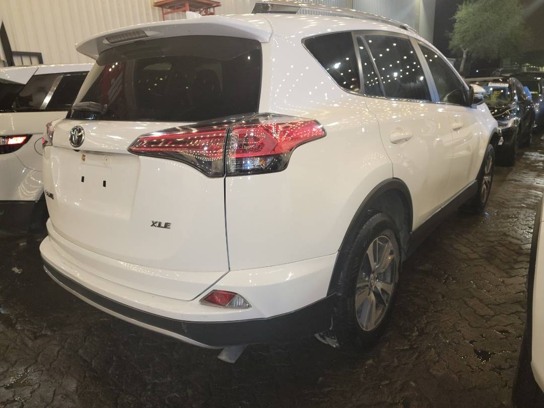 2018 TOYOTA RAV4 — 51589 Miles — Lot 68467173 - Marhaba Auctions Used Cars - Image 4