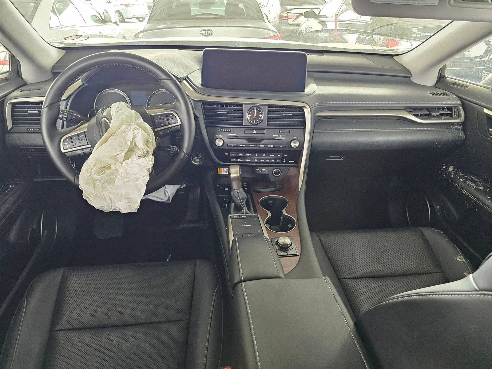 2022 LEXUS RX 350 — 38685 Miles — Lot FA1N2039659 — Souq - Marhaba Auctions Used Cars - Image 8