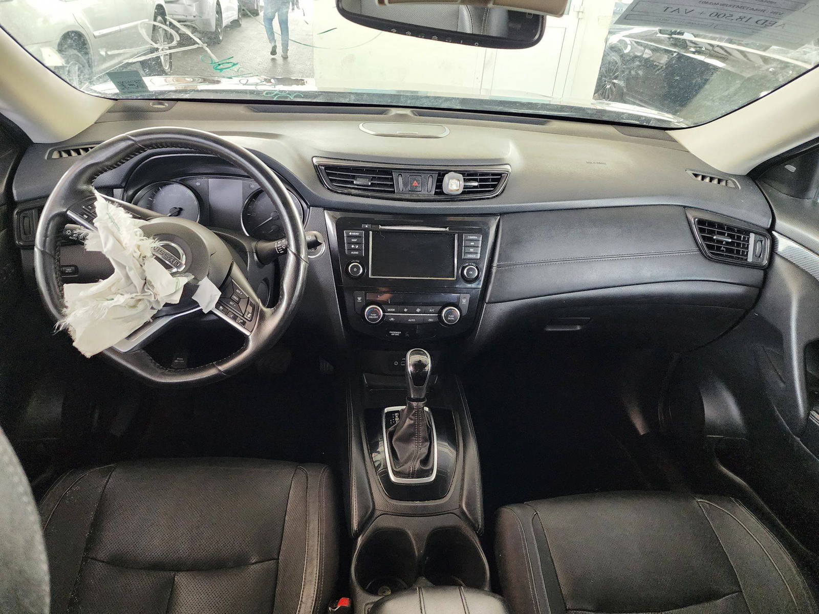 2018 NISSAN ROGUE — 111477 Miles — Lot 38564306 — Souq - Marhaba Auctions Used Cars - Image 7