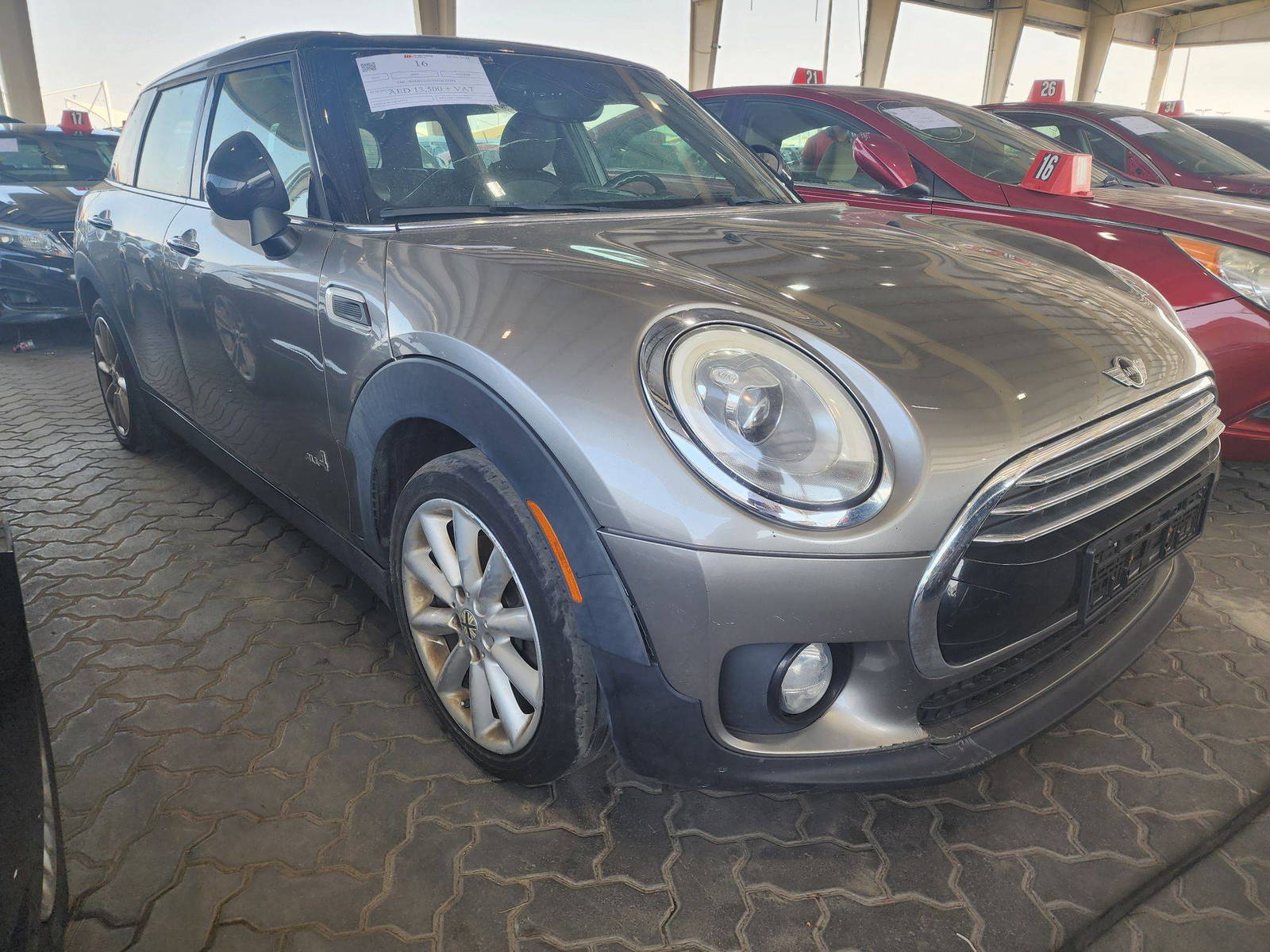 2017 MINI COOPER — 106052 KM — Lot F27952 — Souq - Marhaba Auctions Used Cars - Image 3