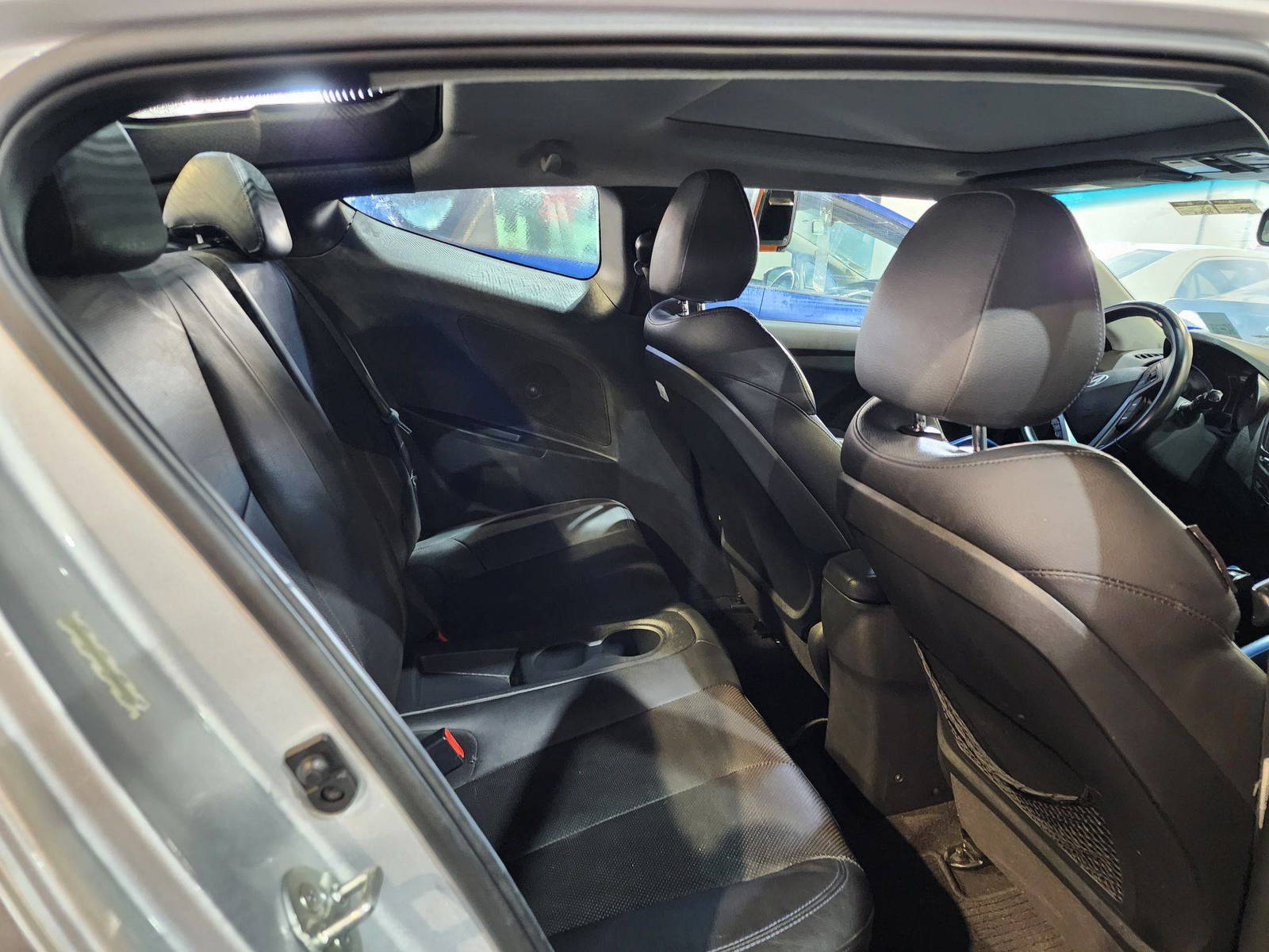 2014 HYUNDAI VELOSTER — 212979 Miles — Lot 40032895 — Al Quoz - Marhaba Auctions Used Cars - Image 7