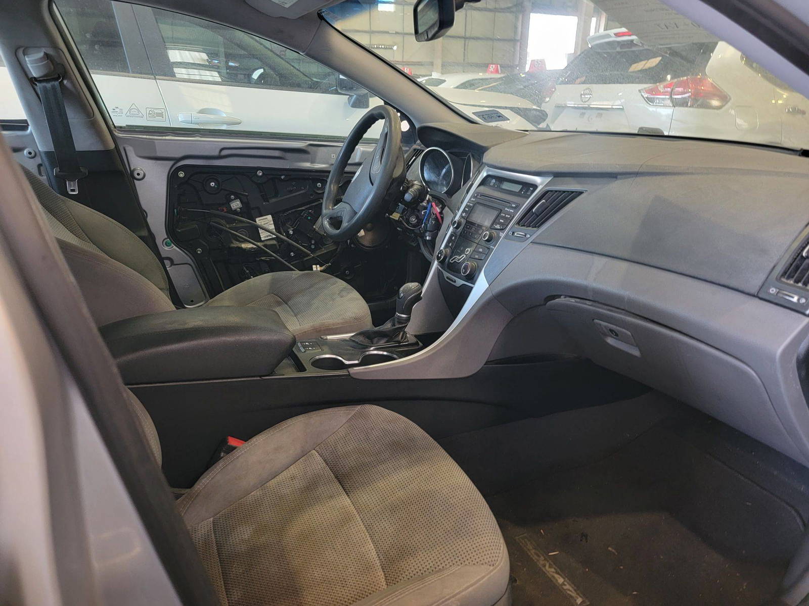 HYUNDAI SONATA 2013 - Marhaba Auction Used Cars - Image 8