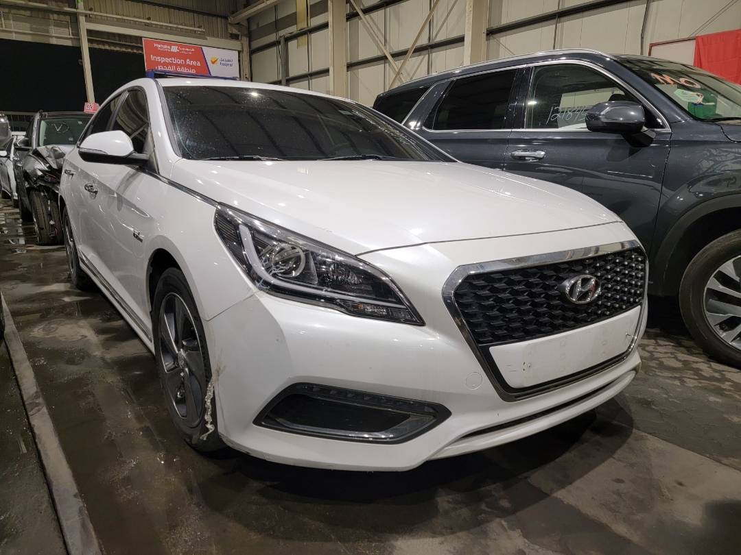2016 HYUNDAI SONATA — 125110 KM — Lot A035795 — Main - Marhaba Auctions Used Cars - Image 4
