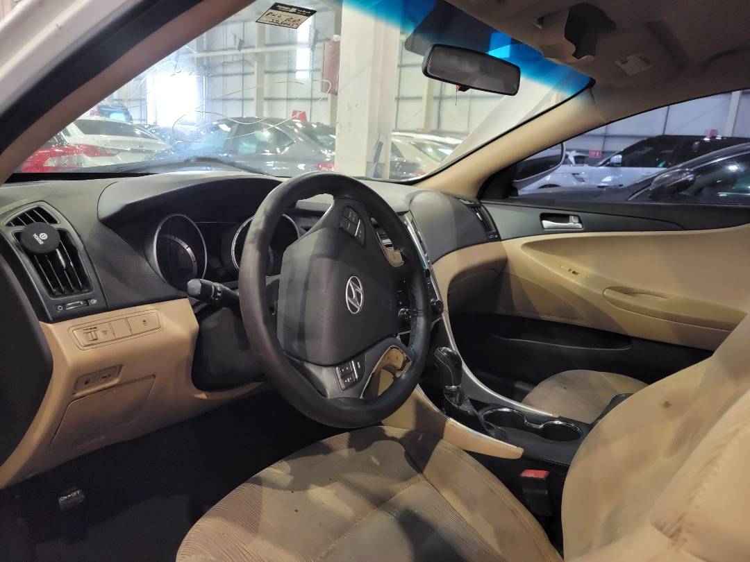 2011 HYUNDAI SONATA — 223005 Miles — Lot 14197 — Main - Marhaba Auctions Used Cars - Image 6