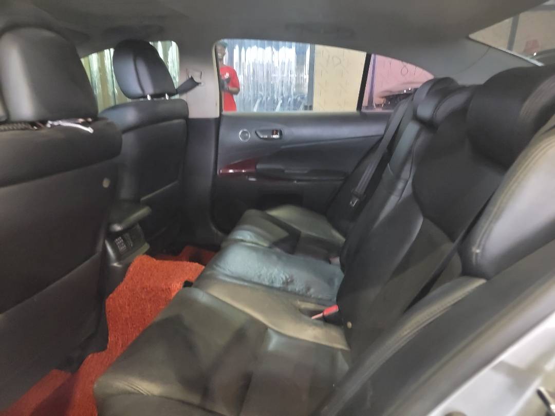 2010 LEXUS GS460 — 176412 KM — Lot 9A5003826 — Main - Marhaba Auctions Used Cars - Image 6