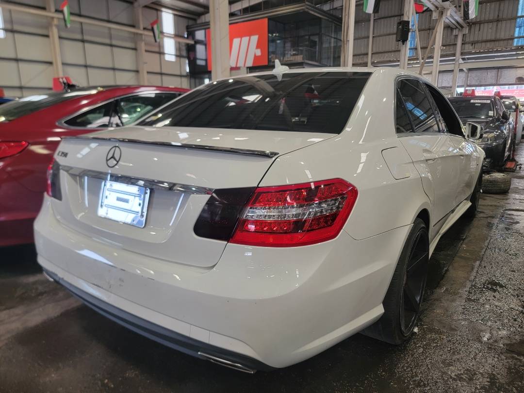 2012 MERCEDES BENZ E 350 — 118801 Miles — Lot 39201714 — Main - Marhaba Auctions Used Cars - Image 3