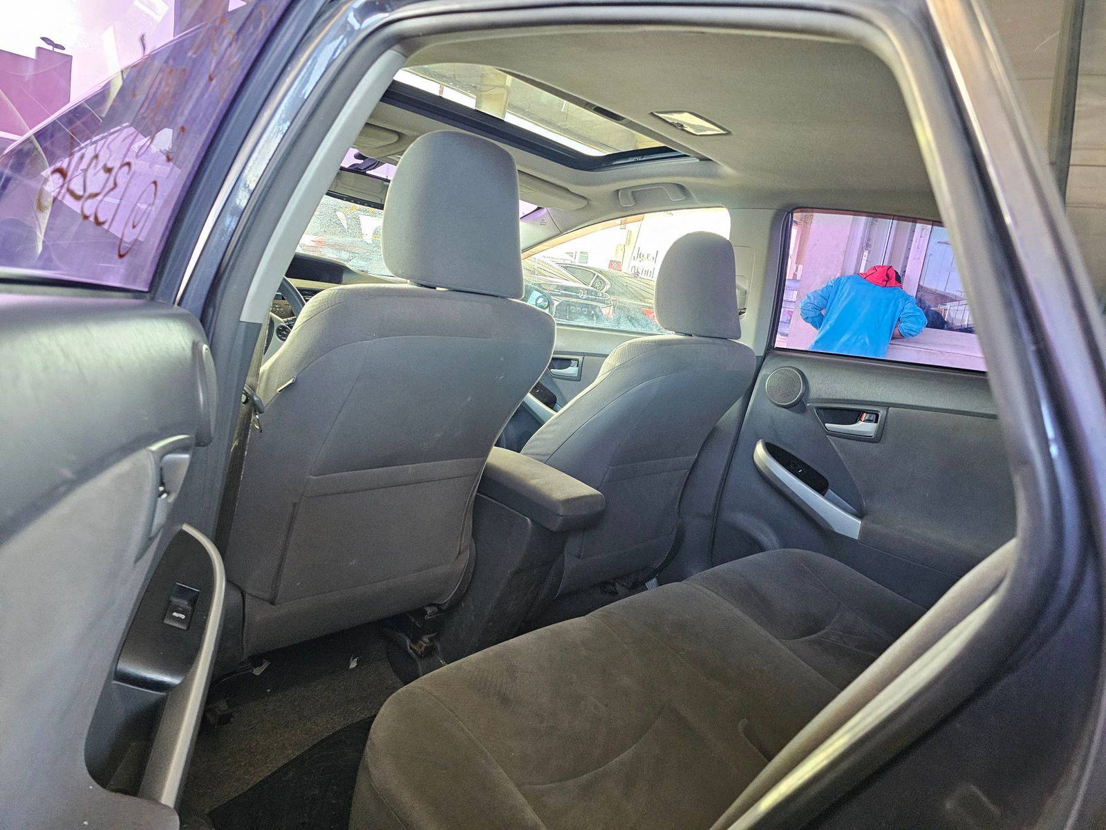 TOYOTA PRIUS 2010 - Marhaba Auction Used Cars - Image 6