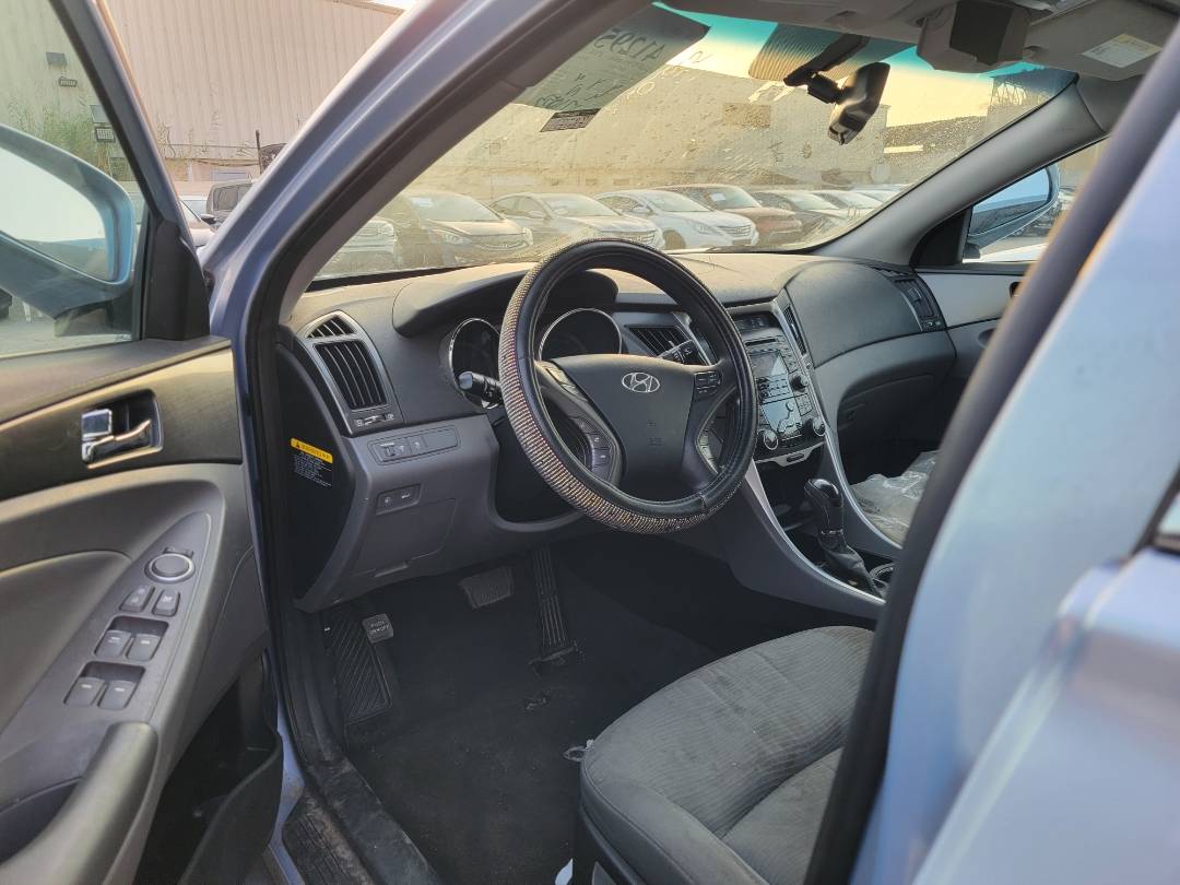 2013 HYUNDAI SONATA — 171053 Miles — Lot DA078464 — Main - Marhaba Auctions Used Cars - Image 6