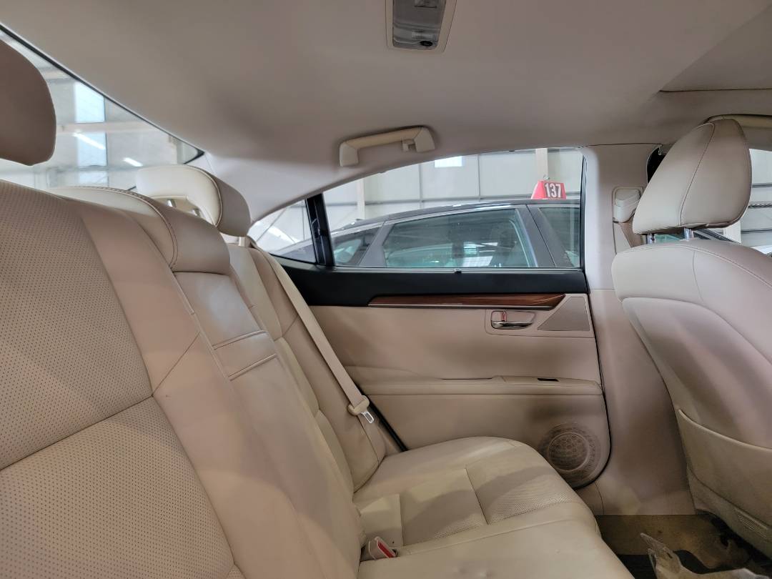 2013 LEXUS ES 300H — 282724 Miles — Lot 2011476 - Marhaba Auctions Used Cars - Image 5