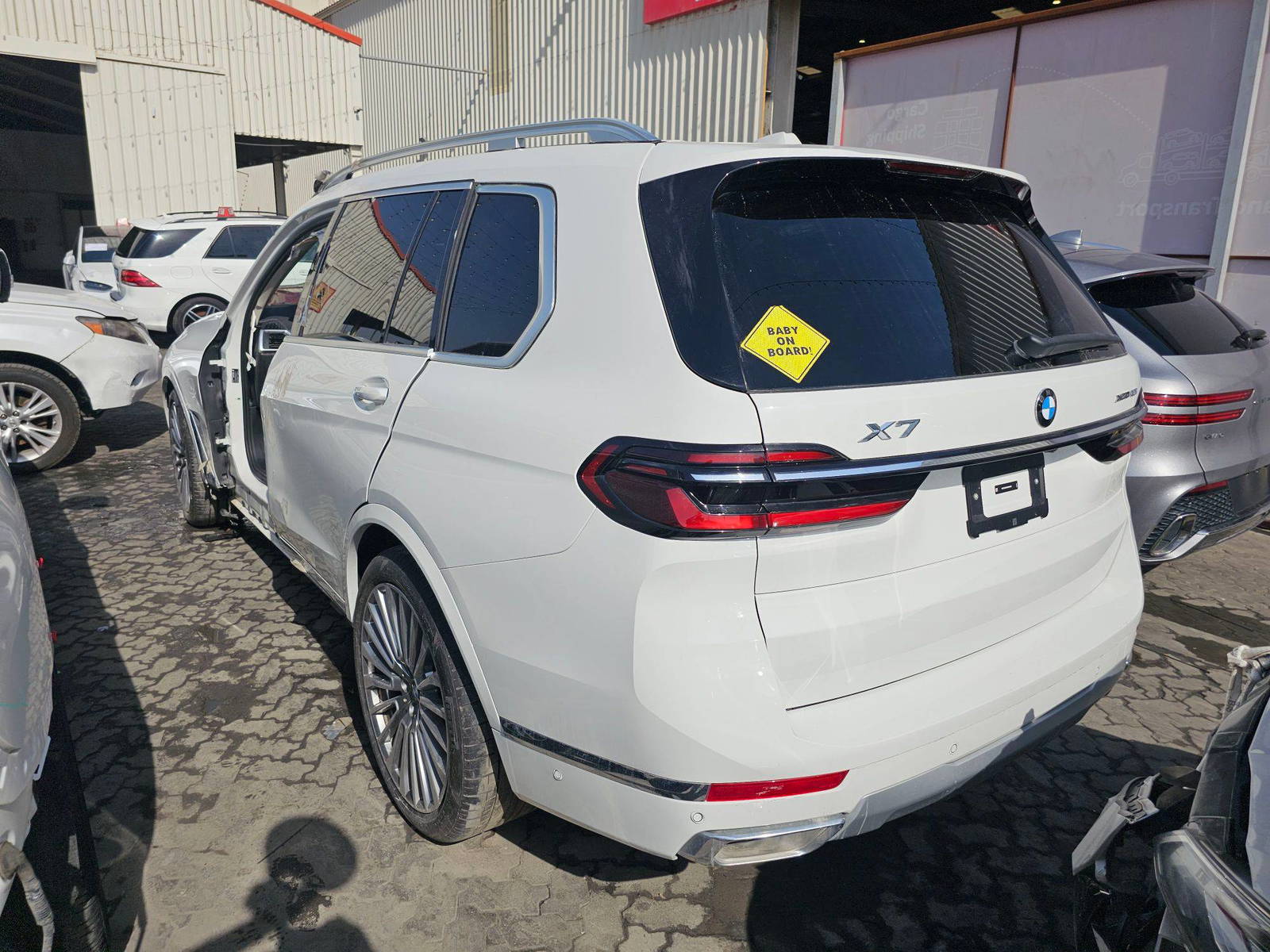 BMW X7 XDRIVE40I 2025 - Marhaba Auction Used Cars - Image 5