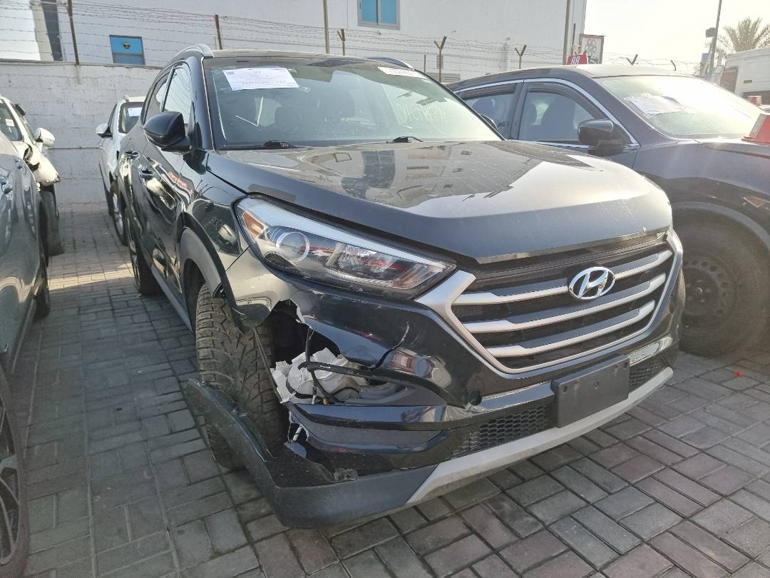 2018 HYUNDAI TUCSON — 159873 Miles — Lot 694359 — Souq - Marhaba Auctions Used Cars - Image 4