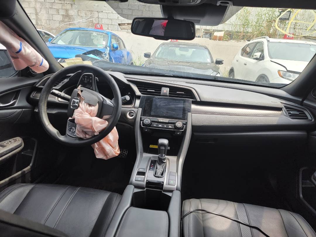2018 HONDA CIVIC — 144510 KM — Lot 41865554 — Main - Marhaba Auctions Used Cars - Image 7