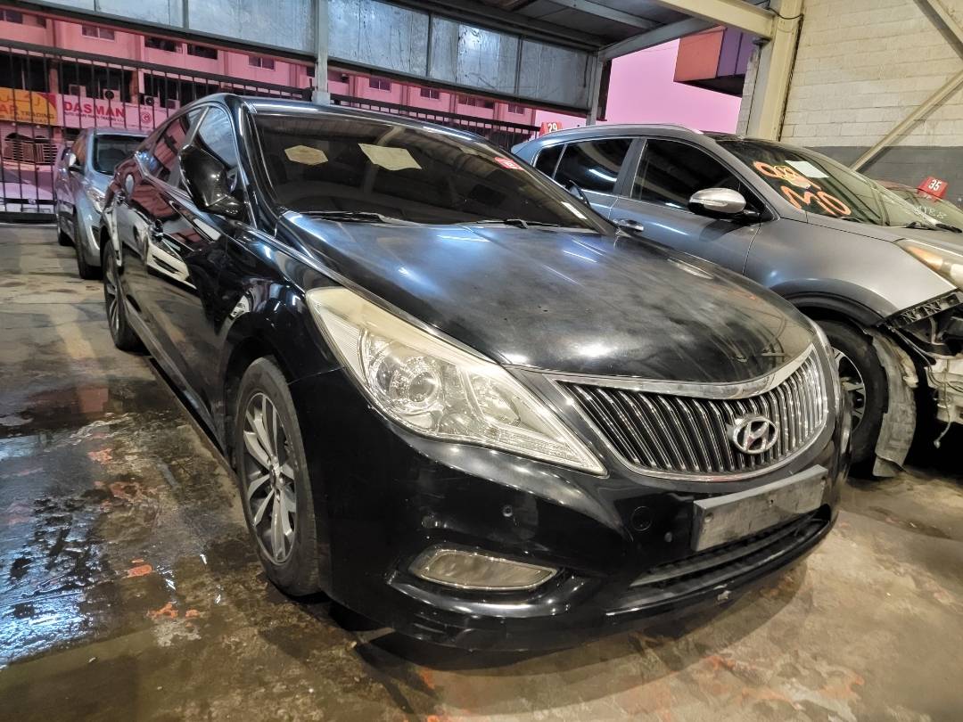 2011 HYUNDAI GRANDEUR — 222671 KM — Lot BBA001470 — Main - Marhaba Auctions Used Cars - Image 4