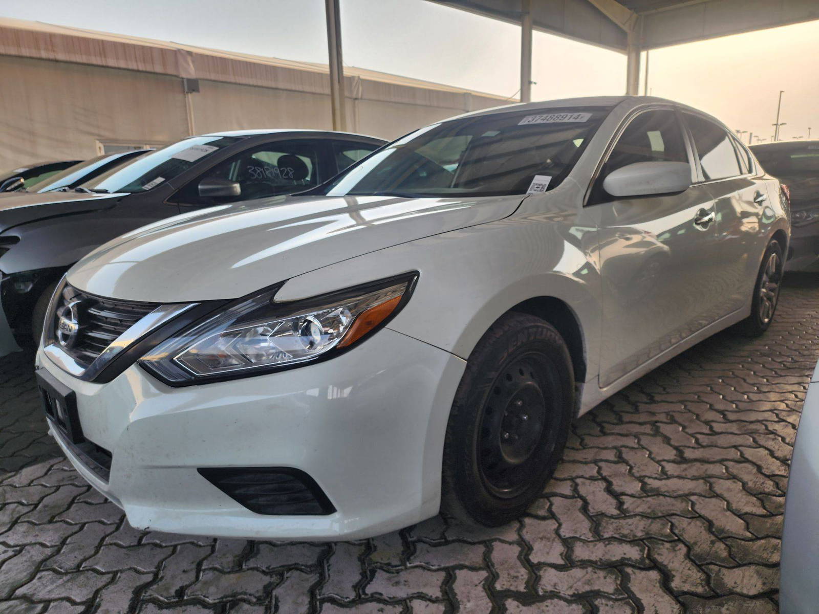 2016 NISSAN ALTIMA — 172625 Miles — Lot 37488914 — Souq - Marhaba Auctions Used Cars - Image 5