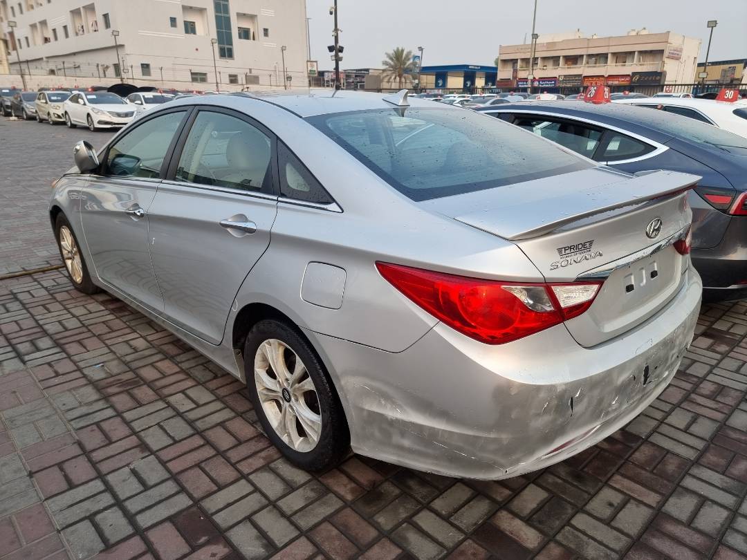 2011 HYUNDAI SONATA — 168254 Miles — Lot 83019074 — Ind. 12 - Marhaba Auctions Used Cars - Image 5