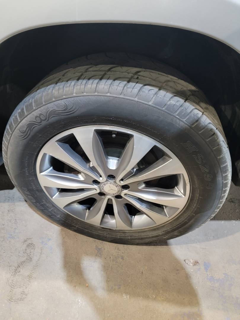 2017 MERCEDES BENZ GLS 450 — 144753 Miles — Lot HA906374 — Main - Marhaba Auctions Used Cars - Image 9