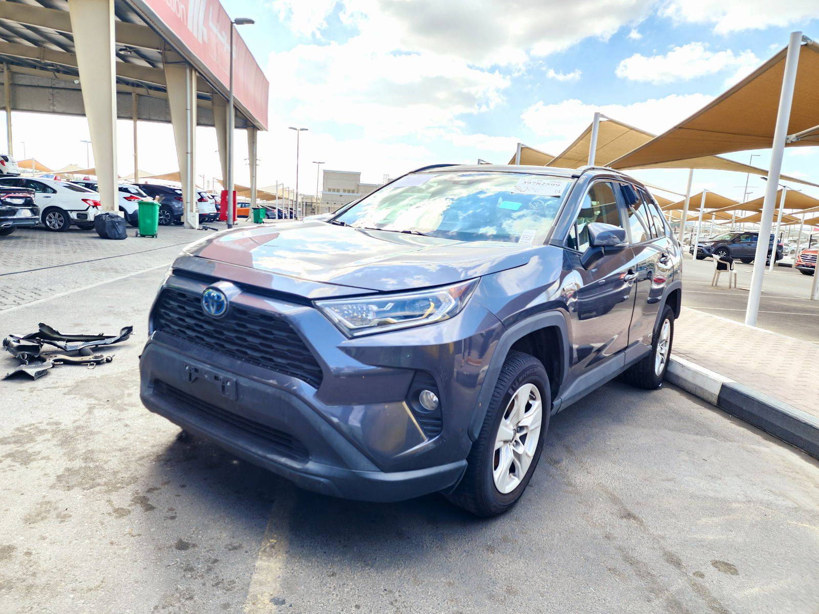 2019 TOYOTA RAV4 — 168728 Miles — Lot W026605 — Main - Marhaba Auctions Used Cars - Image 4