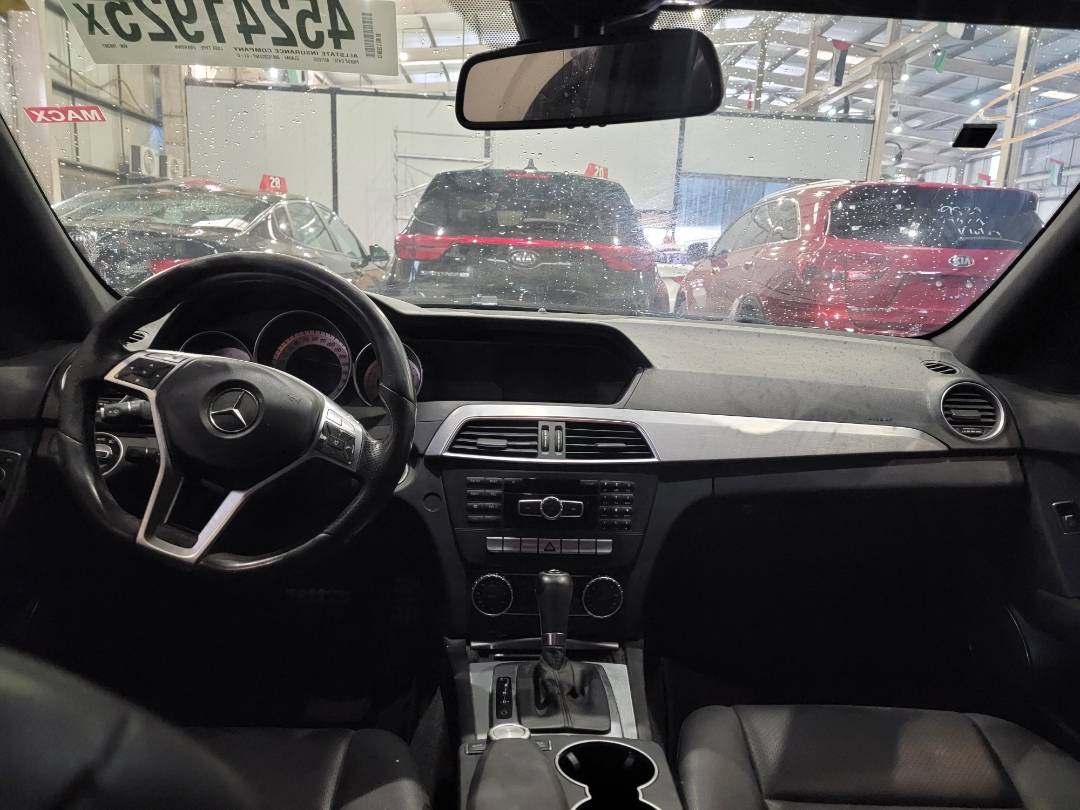 2013 MERCEDES BENZ C-250 — 216320 Miles — Lot DA766397 — Main - Marhaba Auctions Used Cars - Image 7