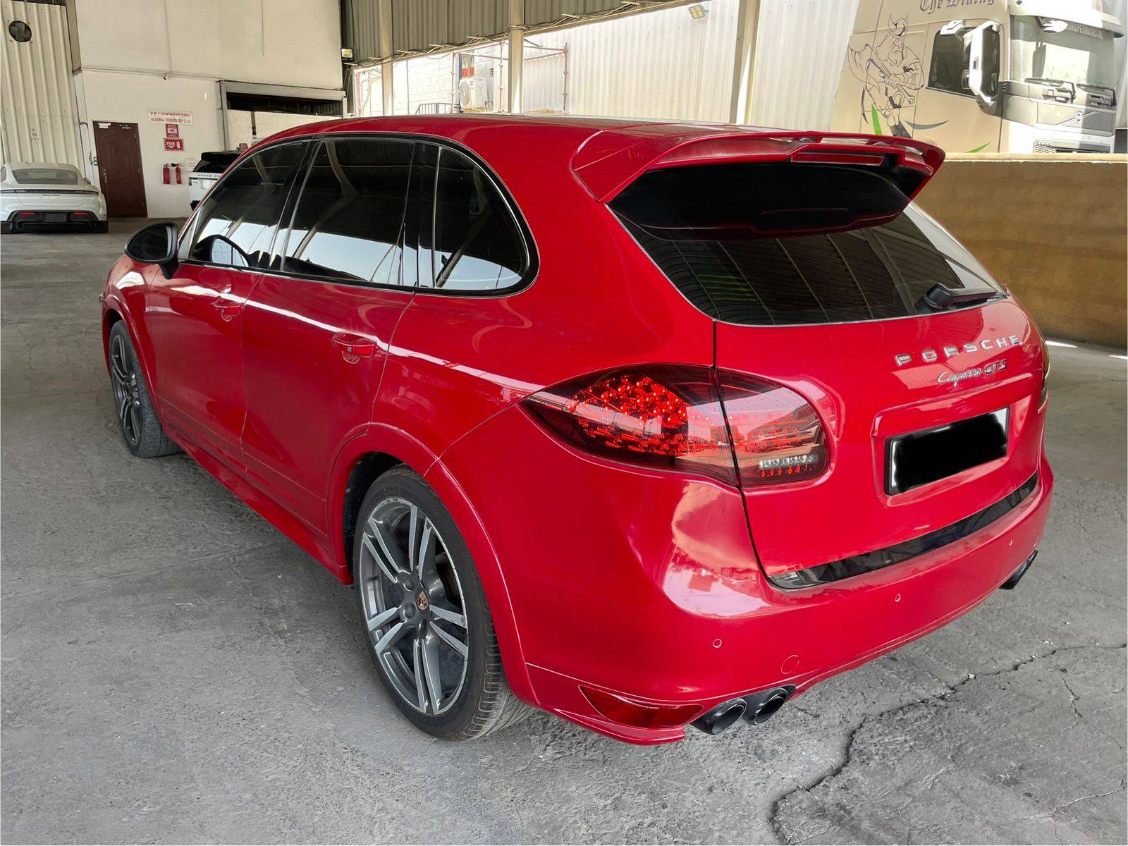 2014 PORSCHE Cayenne — 205597 KM — Lot ELA72745 — Main - Marhaba Auctions Used Cars - Image 5
