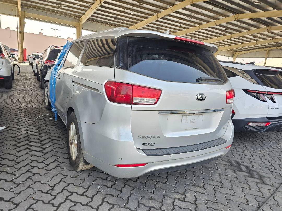 KIA SEDONA