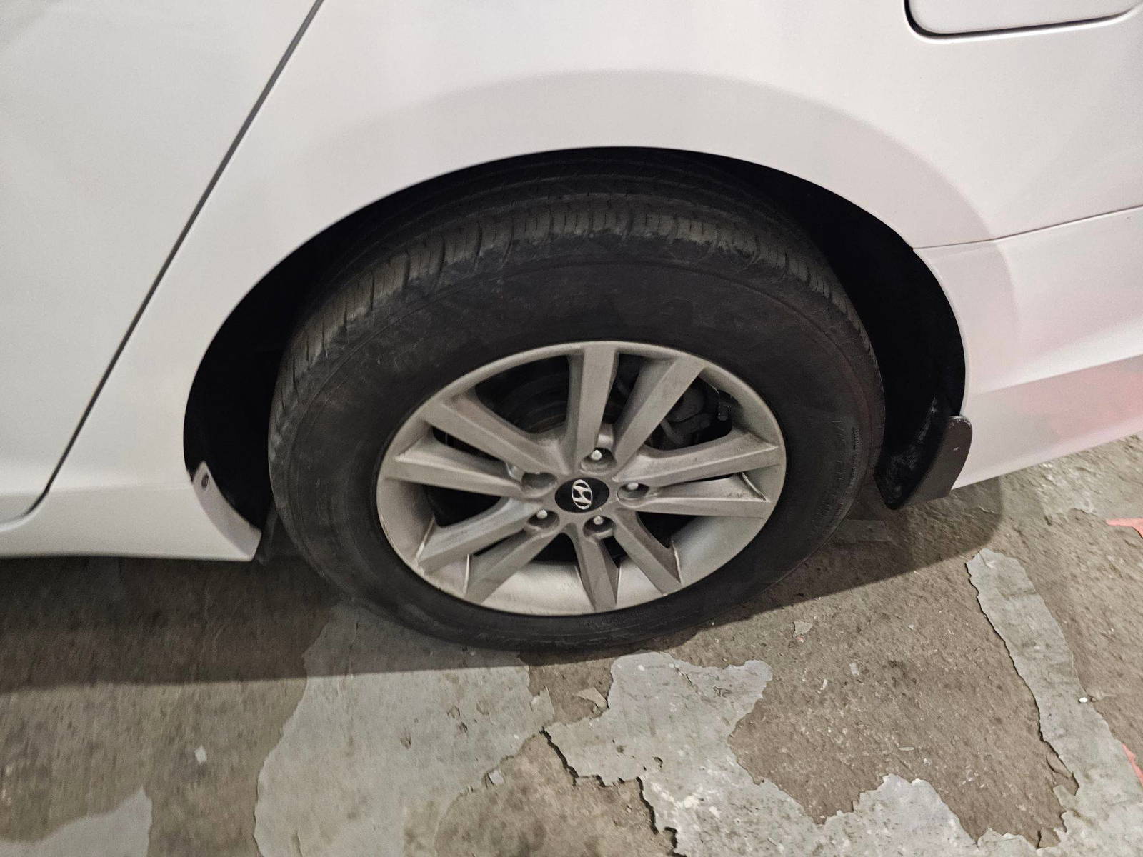 HYUNDAI SONATA 2015 - Marhaba Auction Used Cars - Image 6