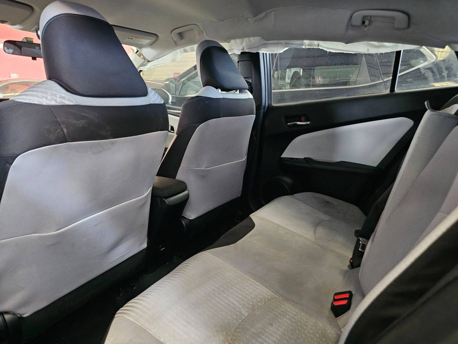 TOYOTA PRIUS 2016 - Marhaba Auction Used Cars - Image 8