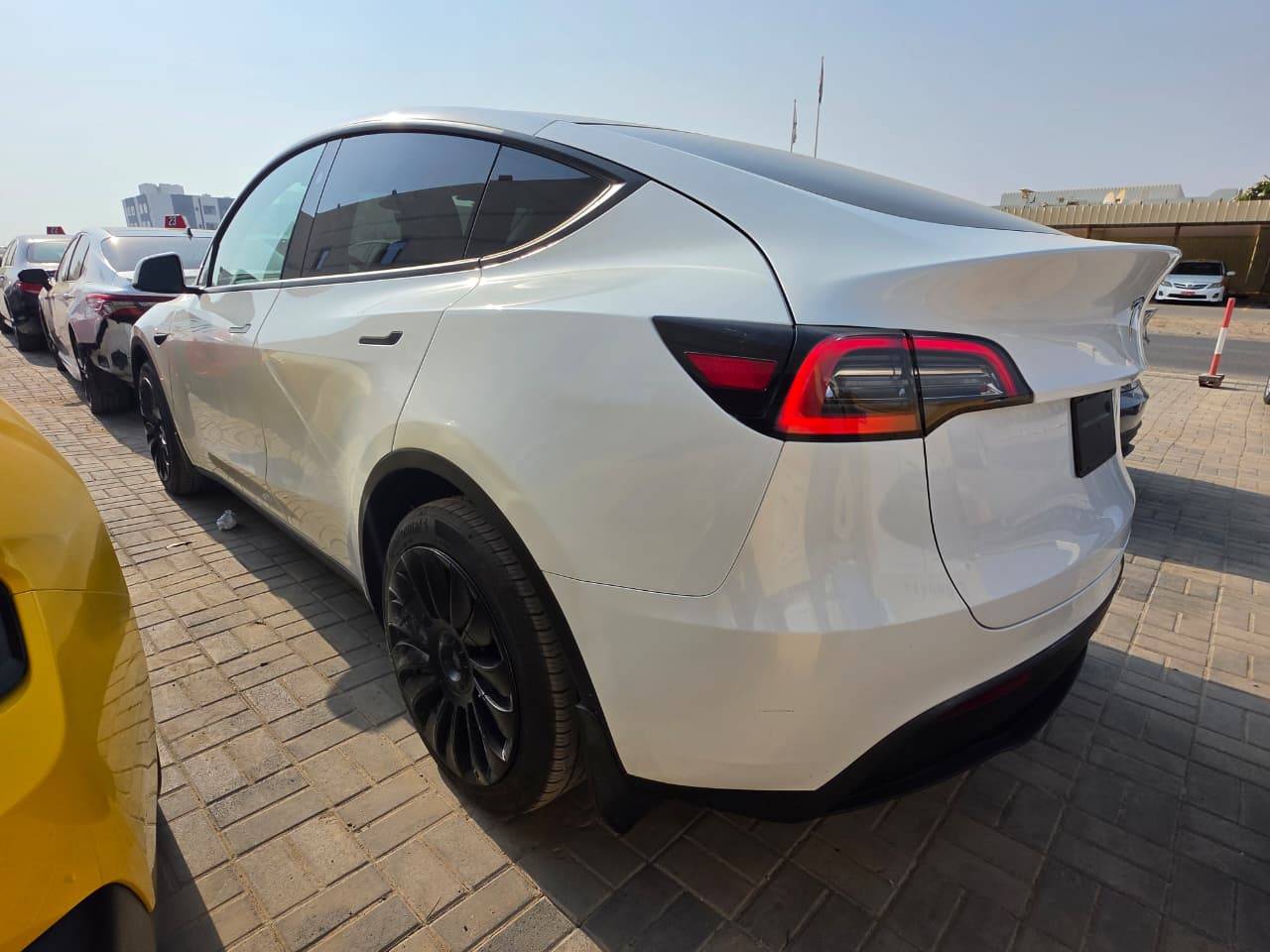 2024 TESLA MODEL Y — 62267 KM — Lot F160531 - Marhaba Auctions Used Cars - Image 4