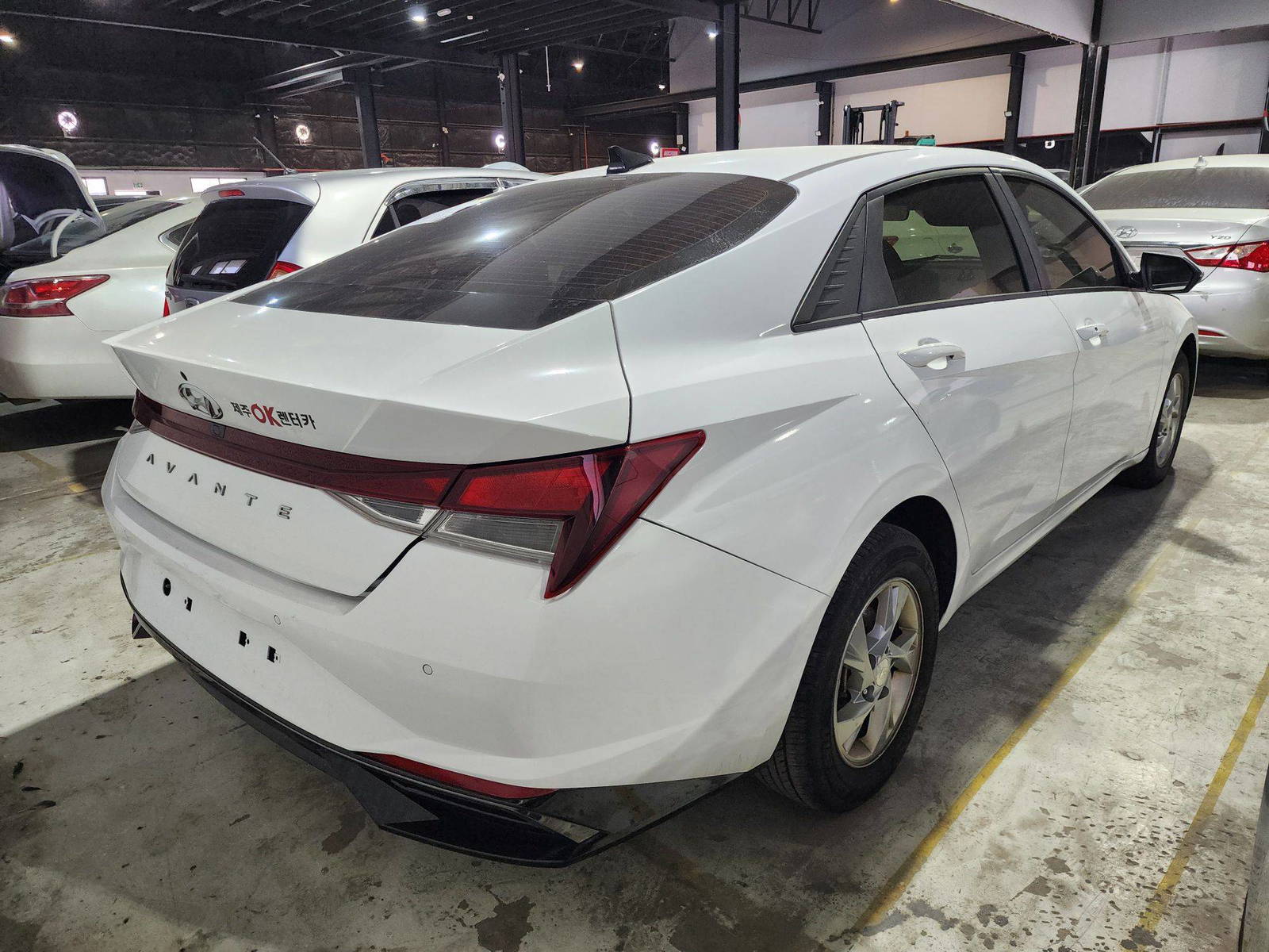 2021 HYUNDAI AVANTE — 152115 KM — Lot 215487 — Souq - Marhaba Auctions Used Cars - Image 5