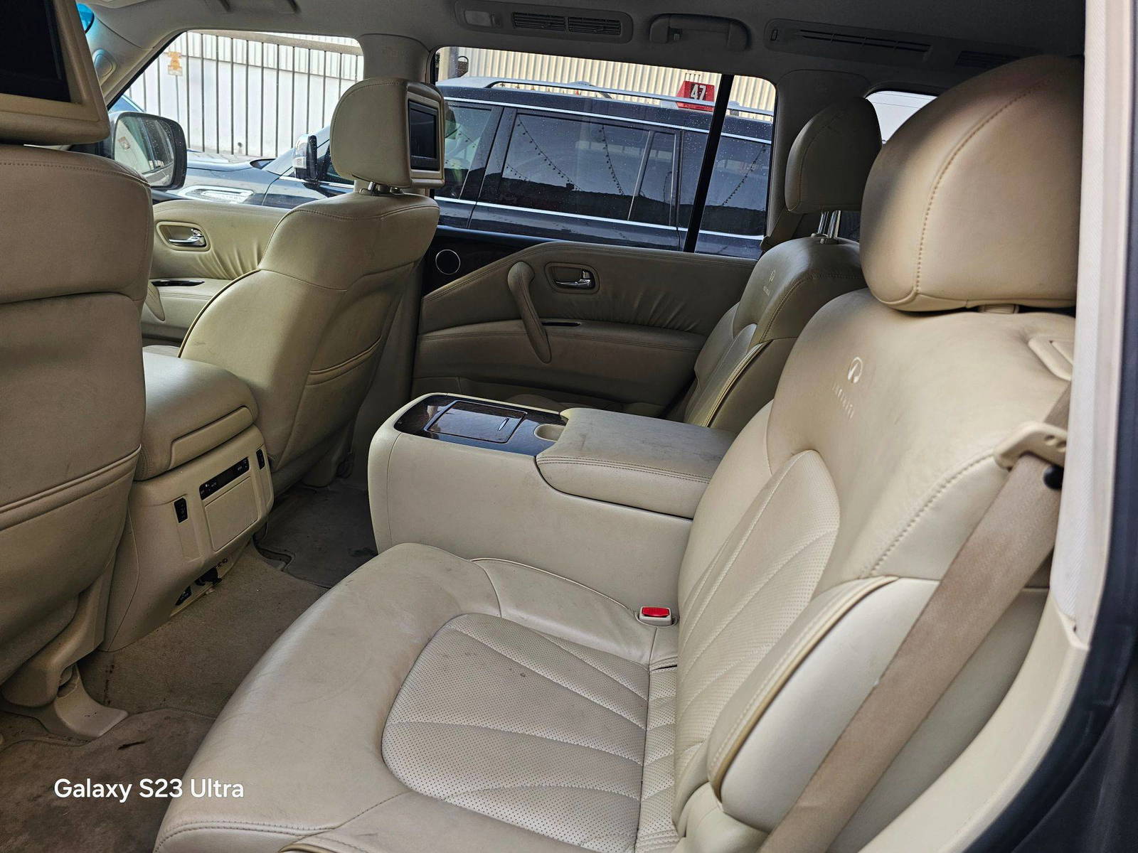 INFINITI QX56 2011 - Marhaba Auction Used Cars - Image 10