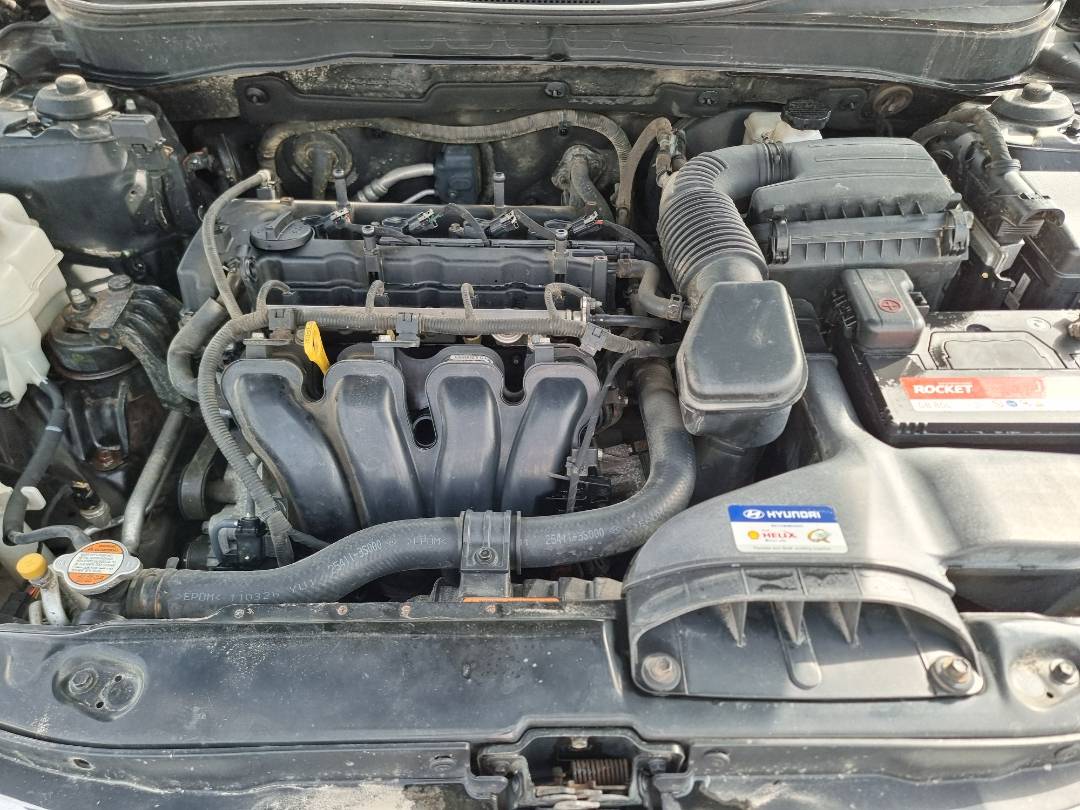 HYUNDAI SONATA 2011 - Marhaba Auction Used Cars - Image 10