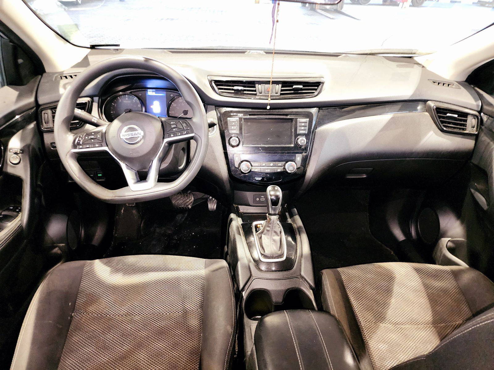 2020 NISSAN ROGUE SPORTS — 85398 Miles — Lot LW547416 — Souq - Marhaba Auctions Used Cars - Image 7