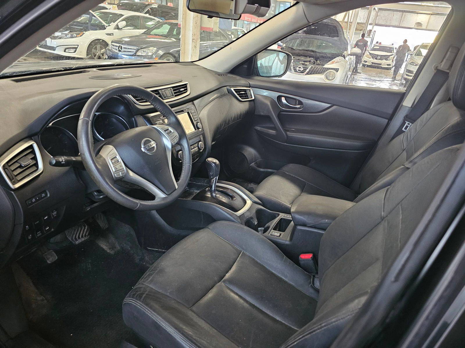 NISSAN ROGUE 2014 - Marhaba Auction Used Cars - Image 8