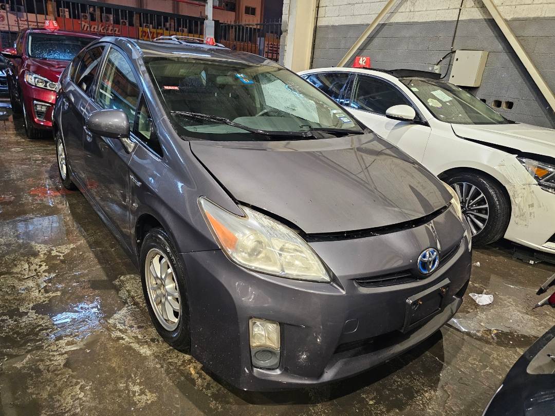 2010 TOYOTA PRIUS — 253785 Miles — Lot DU7A0227227 — Main - Marhaba Auctions Used Cars - Image 4