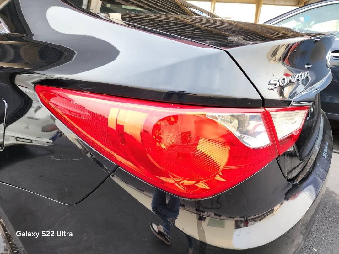 2012 HYUNDAI SONATA — 190243 Miles — Lot 42662204 — Souq - Marhaba Auctions Used Cars - Image 5