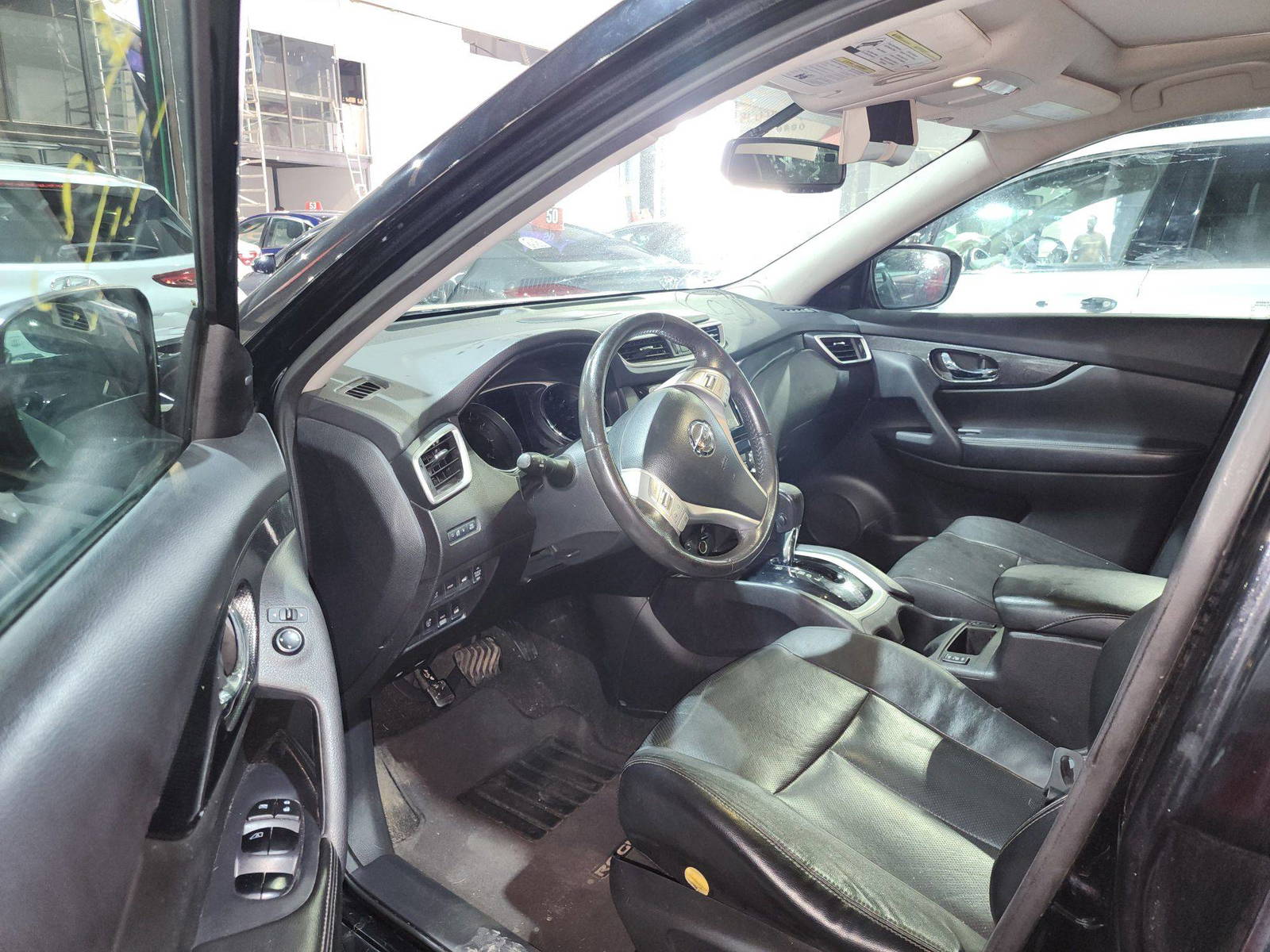 2014 NISSAN ROGUE — 196513 Miles — Lot 77368214 — Al Quoz - Marhaba Auctions Used Cars - Image 9