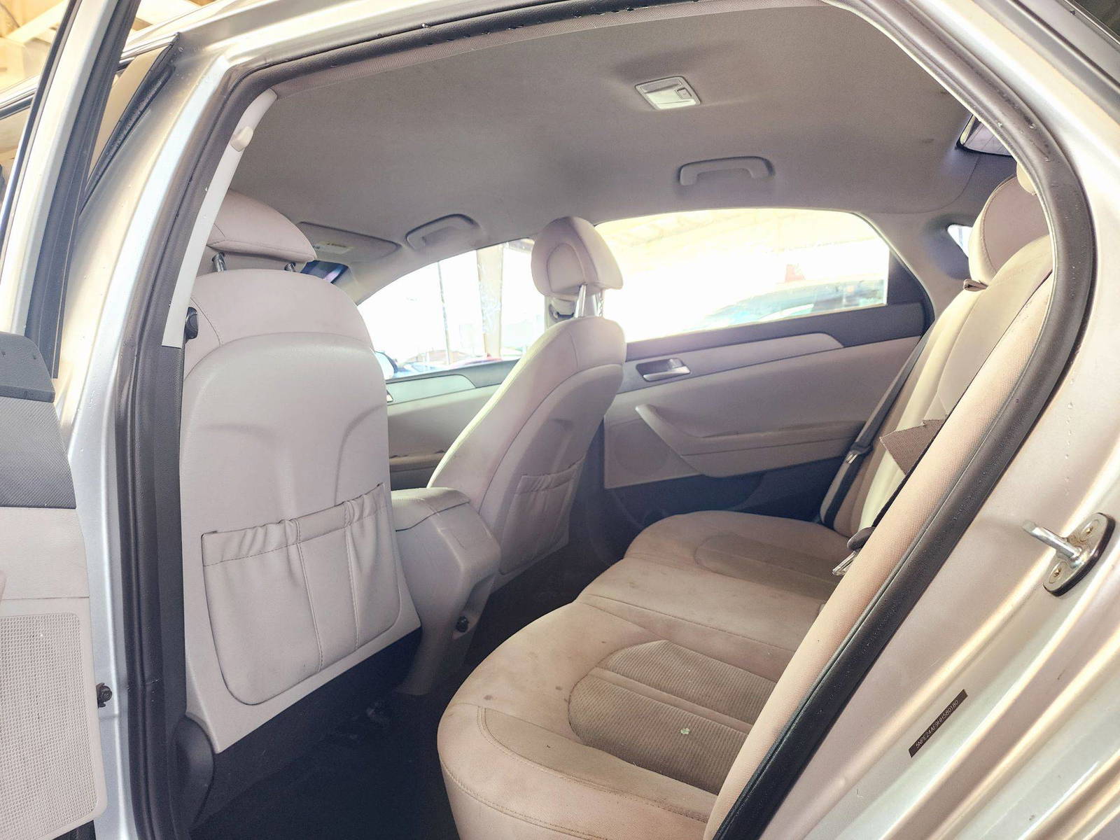 2017 HYUNDAI SONATA — 120441 Miles — Lot 80180 — Souq - Marhaba Auctions Used Cars - Image 6